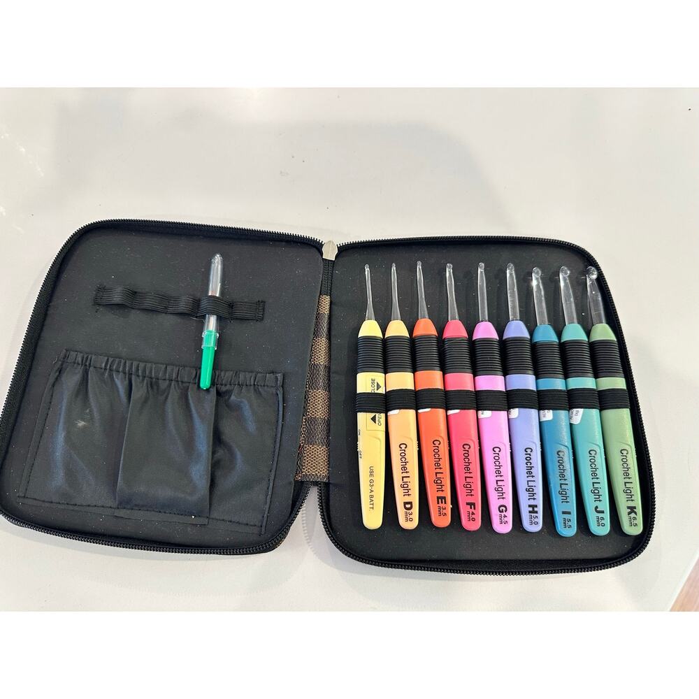Crochet Hook Light Set of 9